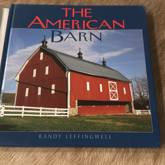 The American Barn by Randy Leffingwell hardback book - Picture 9 of 10